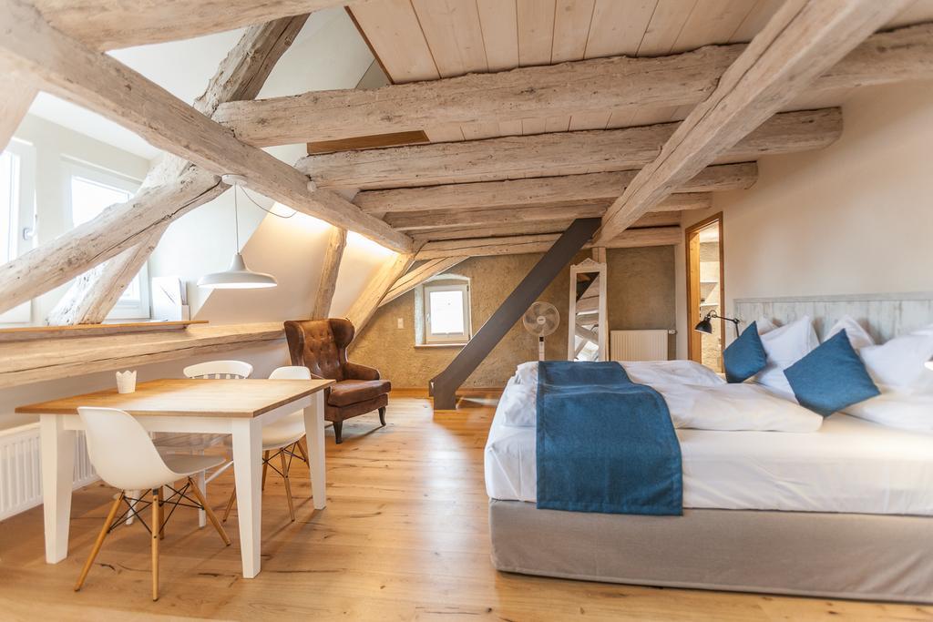 Baumgartners Dreiseithof - Historisch, Modern, Zentral Lägenhet Bad Krozingen Exteriör bild
